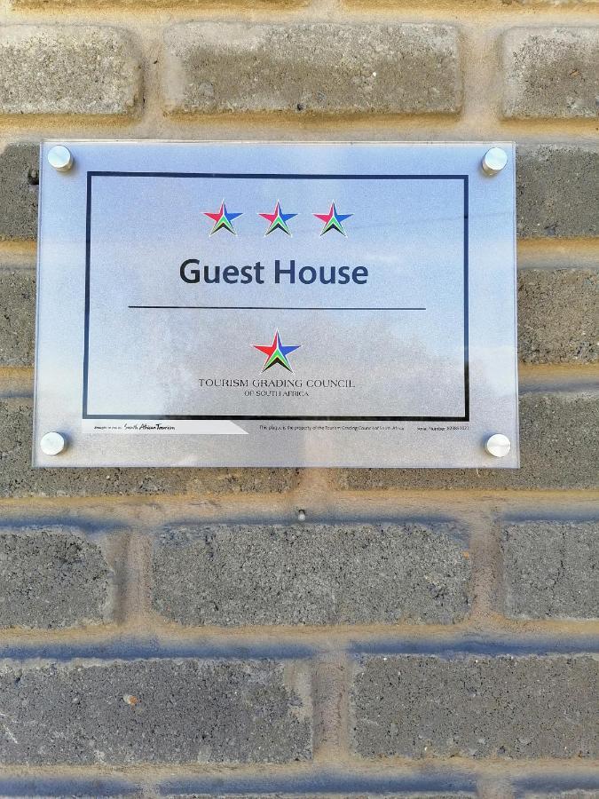 @Home Guest House Zeerust Exterior foto